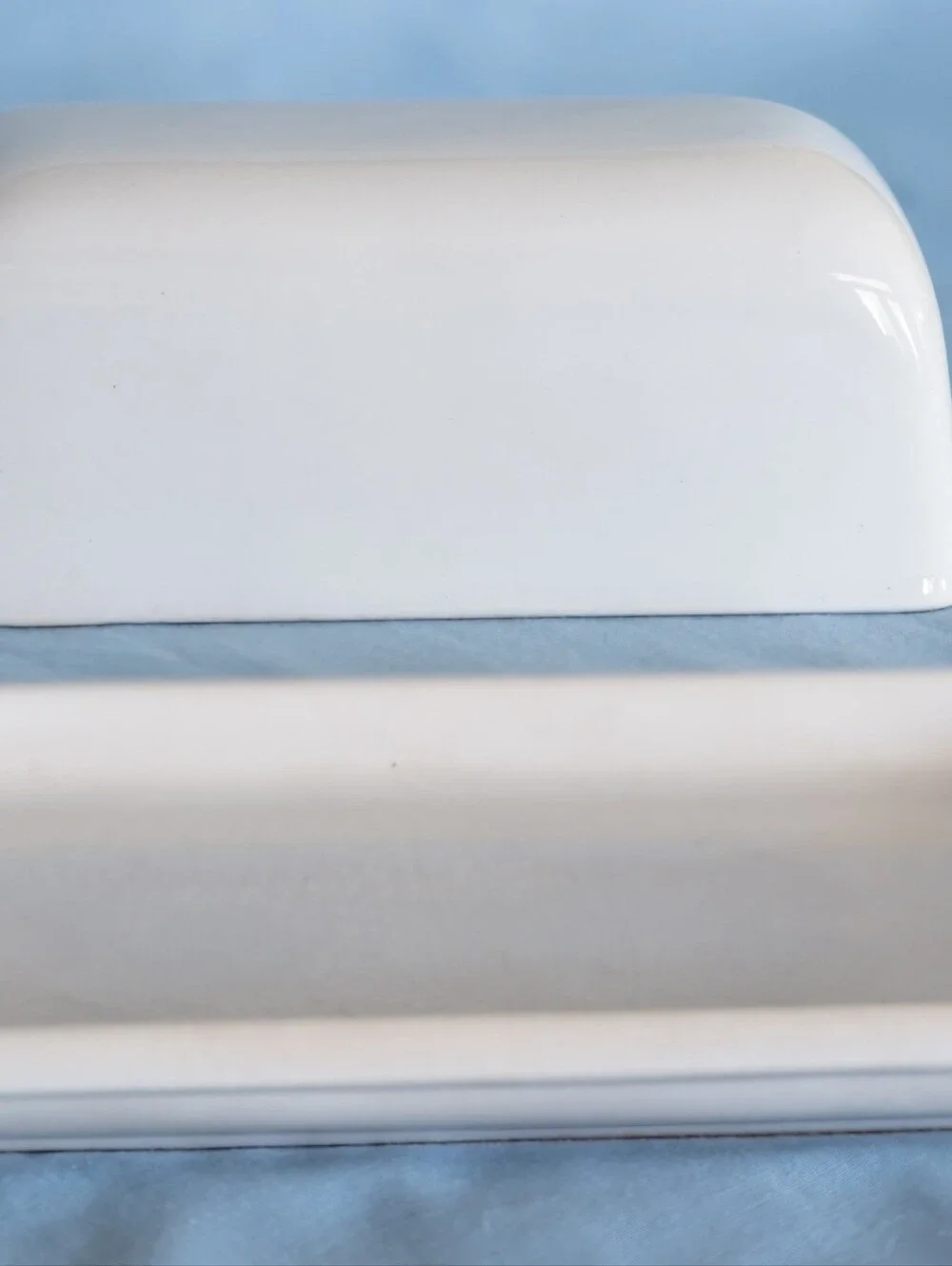Beautiful Crate and Barrel Water Music Dinnerware Set. By Katleen Wills. Japan
